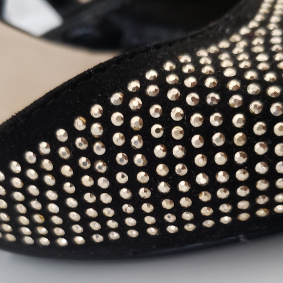 Shoes - Picture 4 of 4